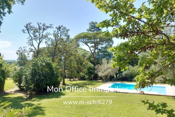 Maison de luxe à vendre à Cadenet, 1 490 000 €, Photo 1
