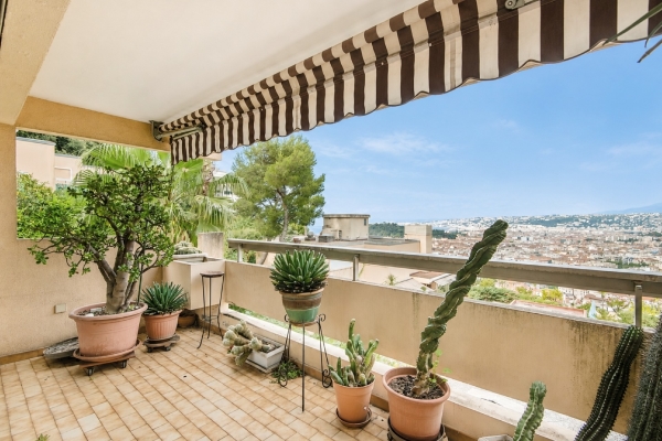 Appartement de luxe à vendre à Nice, 650 000 €, Photo 1
