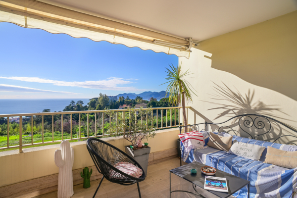 Luxury Apartment for sale in Cannes, 1 350 000 €, Photo 1