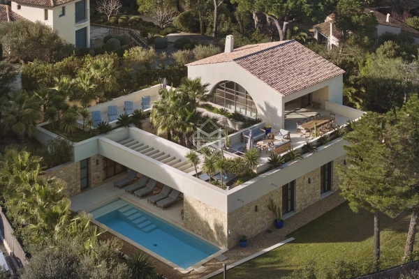 Luxury House for rental in Ramatuelle, 35 000 €, Photo 1