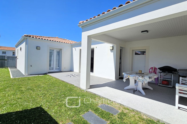 Maison de luxe à vendre à Saint-Georges-de-Didonne, 495 000 €, Photo 2