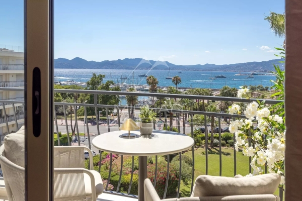 Luxury Apartment for sale in Cannes, 2 395 000 €, Photo 2
