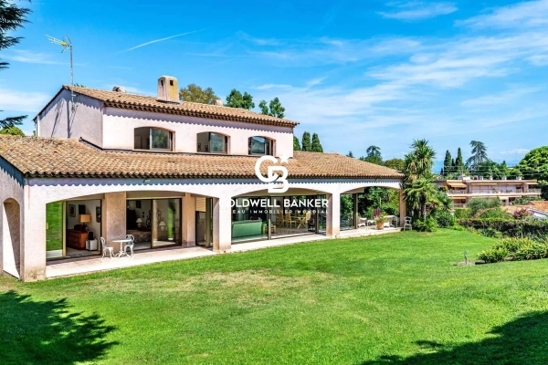 Luxury House for sale in Cap d'Antibes, 3 050 000 €, Photo 2