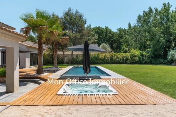 Maison de luxe à vendre à Aix-en-Provence, 1 699 000 €, Photo 3
