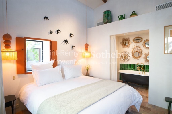 Maison de luxe à vendre à Saint-Rémy-de-Provence, 1 272 000 €, Photo 3