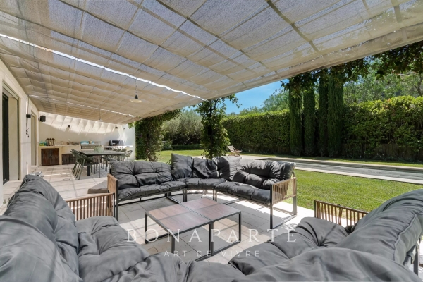 Maison de luxe à vendre à Saint-Tropez, 5 250 000 €, Photo 3