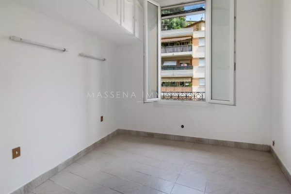 Luxury Apartment for sale in Nice, 140 000 €, Photo 4