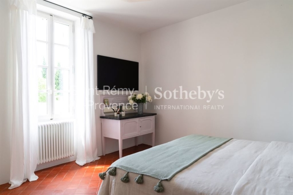 Maison de luxe à vendre à Saint-Rémy-de-Provence, 1 272 000 €, Photo 5