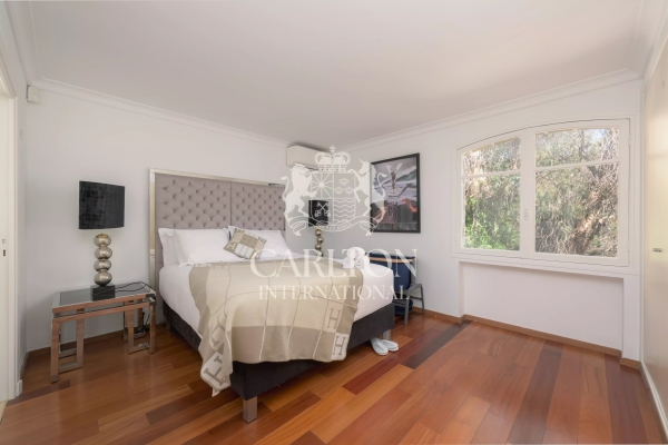 Maison de luxe à louer à Vallauris, 11 000 €, Photo 6
