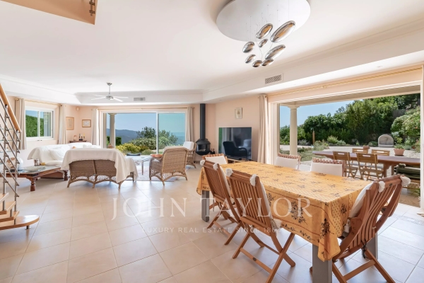 Maison de luxe à vendre à Les Adrets de l'Esterel, 1 450 000 €, Photo 7