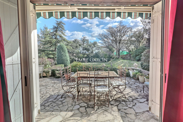 Maison de luxe à vendre à Eyguières, 1 050 000 €, Photo 2