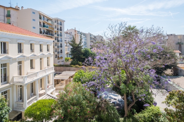 Luxury Apartment for sale in Nice, 620 000 €, Photo 3