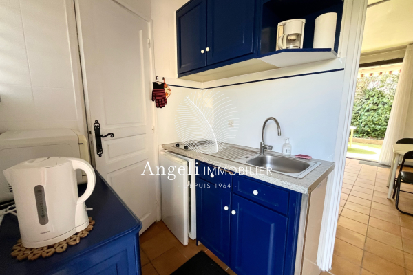 Appartement de luxe à vendre à Saint-Aygulf, 114 000 €, Photo 4