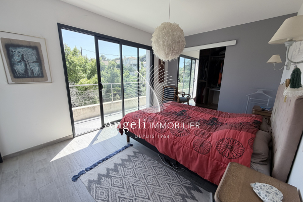 Maison de luxe à vendre à Saint-Aygulf, 1 090 000 €, Photo 6