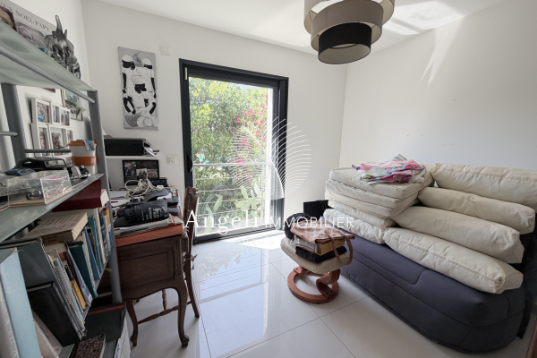 Maison de luxe à vendre à Saint-Aygulf, 1 090 000 €, Photo 7