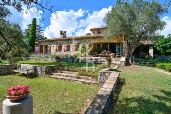 Luxury House for sale in Mougins, 2 450 000 €, Photo 1