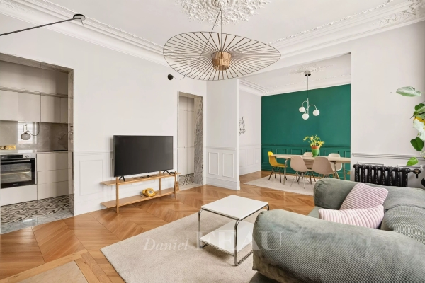 Appartement de luxe à louer à Paris 10ème, 2 300 €, Photo 1