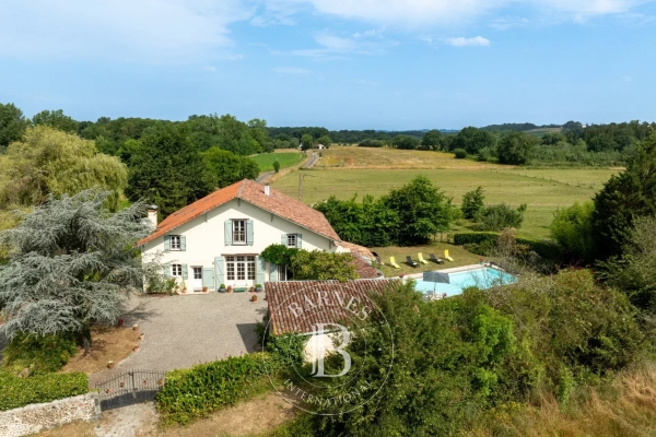 Maison de luxe à vendre à Amou, 595 000 €, Photo 1