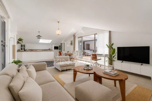Luxury Apartment for sale in Sainte-Maxime, 1 490 000 €, Photo 1