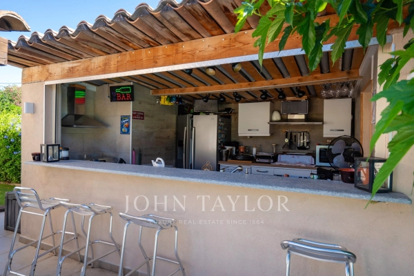 Maison de luxe à vendre à Saint-Tropez, 2 940 000 €, Photo 2