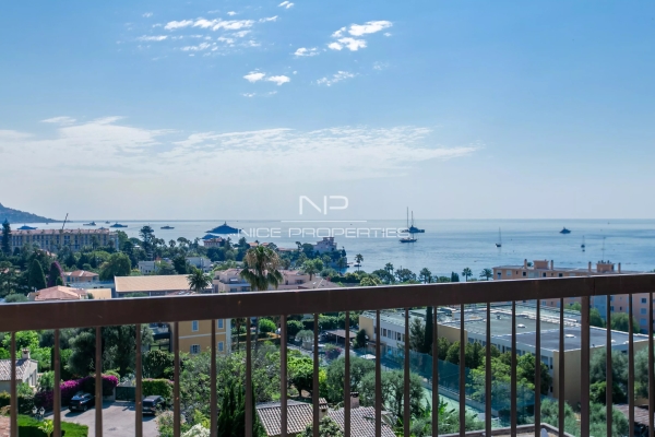 Appartement de luxe à vendre à Beaulieu-sur-Mer, 990 000 €, Photo 2