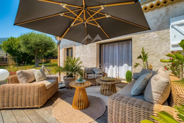 Luxury House for sale in Tourrettes-sur-Loup, 1 450 000 €, Photo 4