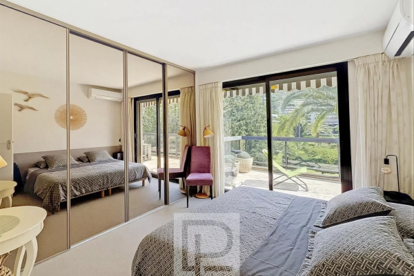 Luxury Apartment for sale in Cannes, 570 000 €, Photo 5