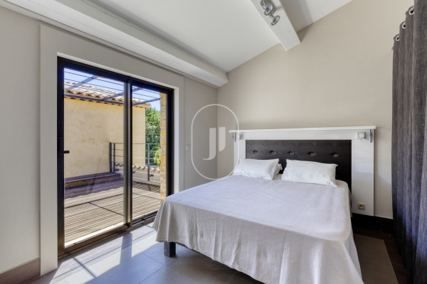 Luxury Apartment for sale in Grimaud, 450 000 €, Photo 5