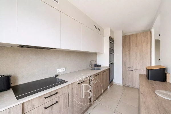 Appartement de luxe à vendre à Antibes, 730 000 €, Photo 6