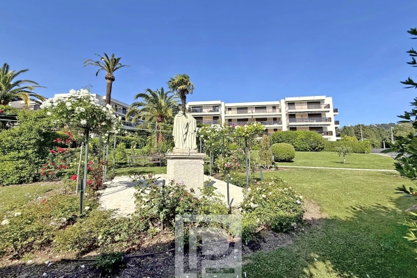 Luxury Apartment for sale in Cannes, 570 000 €, Photo 7