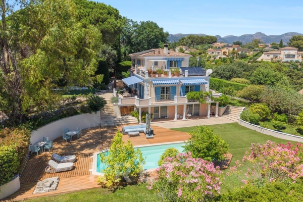 Maison de luxe à vendre à Saint-Paul-de-Vence, 2 850 000 €, Photo 1