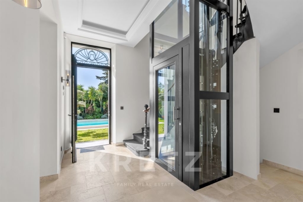 Maison de luxe à vendre à Saint-Raphaël, 4 990 000 €, Photo 2