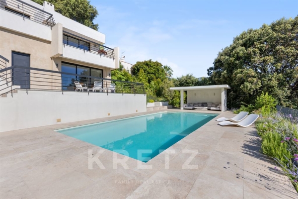 Maison de luxe à vendre à Antibes, 1 850 000 €, Photo 4