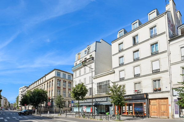 Luxury Apartment for sale in Paris 18ème, 620 000 €, Photo 4