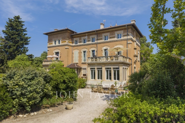Luxury Apartment for sale in La Ciotat, 525 000 €, Photo 2
