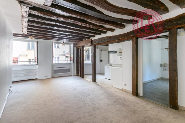 Appartement de luxe à vendre à Paris 4ème, 558 000 €, Photo 2