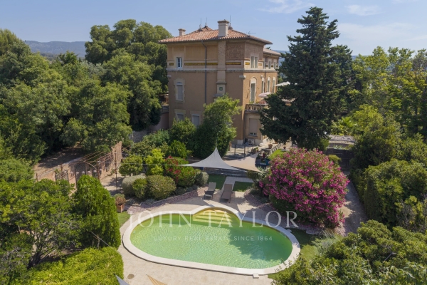 Luxury Apartment for sale in La Ciotat, 525 000 €, Photo 4
