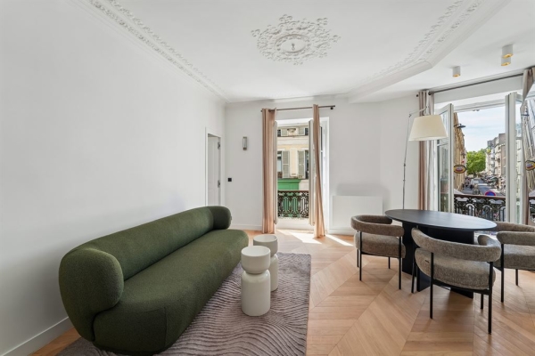 Appartement de luxe à vendre à Paris 18ème, 735 000 €, Photo 1