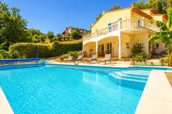 Luxury House for sale in Les Adrets de l'Esterel, 845 000 €, Photo 1