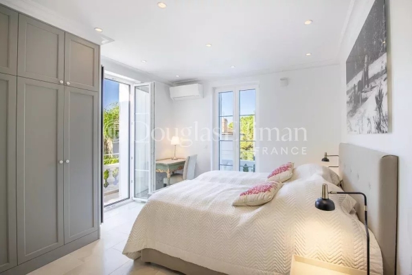 Maison de luxe à vendre à Cap d'Antibes, 3 975 000 €, Photo 6