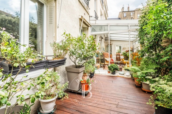 Luxury Apartment for sale in Boulogne-Billancourt, 813 000 €, Photo 1