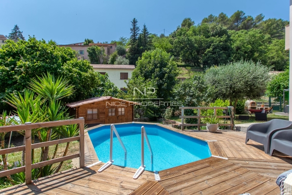 Maison de luxe à vendre à Levens, 579 000 €, Photo 1
