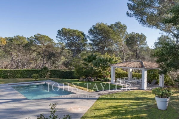 Luxury House for sale in Mougins, 3 350 000 €, Photo 2