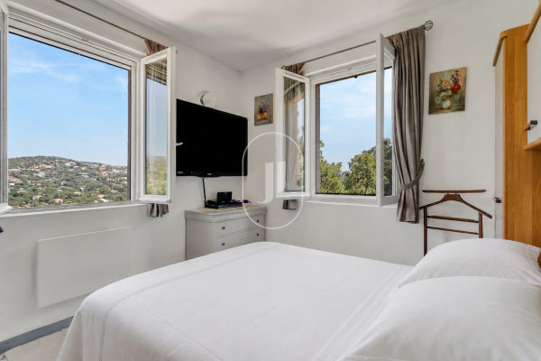 Maison de luxe à vendre à Sainte-Maxime, 890 000 €, Photo 6
