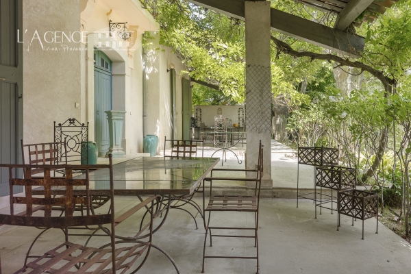Maison de luxe à vendre à Aix-en-Provence, 1 990 000 €, Photo 1