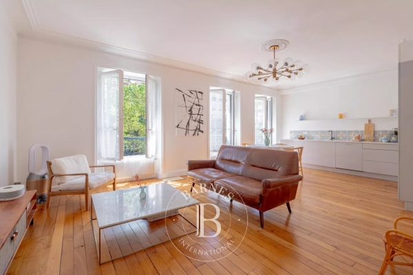 Luxury Apartment for sale in Paris 5ème, 930 000 €, Photo 1