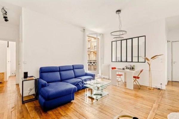Appartement de luxe à vendre à Paris 11ème, 532 000 €, Photo 2