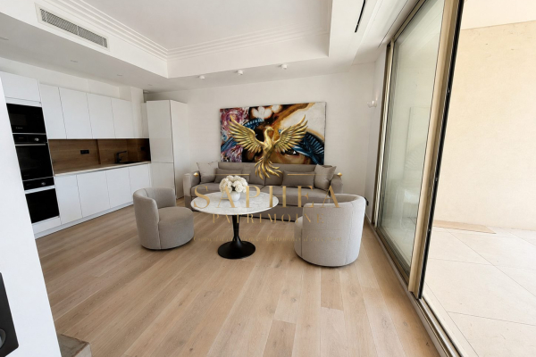 Appartement de luxe à vendre à Carqueiranne, 880 000 €, Photo 3