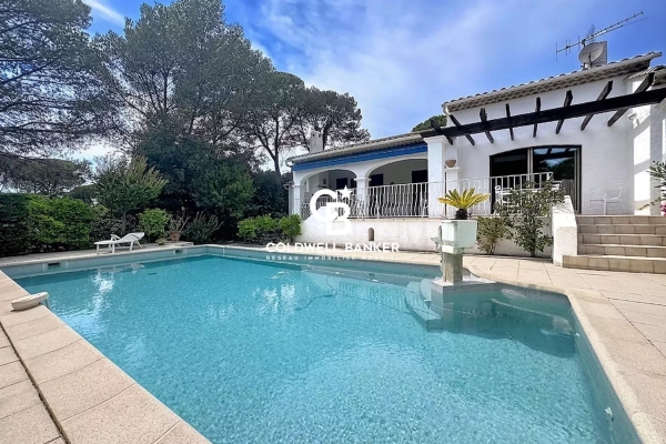 Maison de luxe à vendre à Saint-Raphaël, 988 000 €, Photo 3
