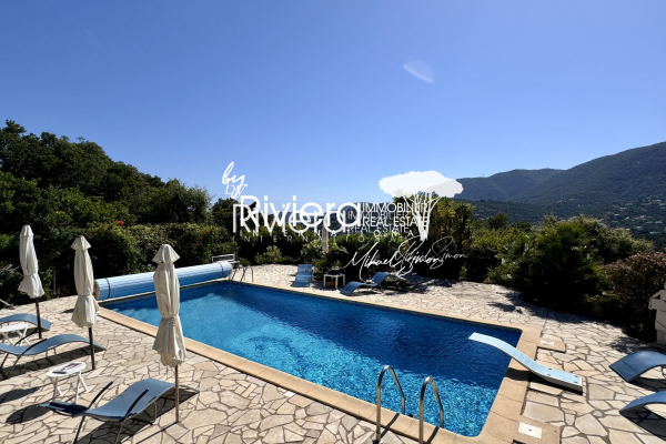 Maison de luxe à vendre à Cavalaire-sur-Mer, 1 490 000 €, Photo 4